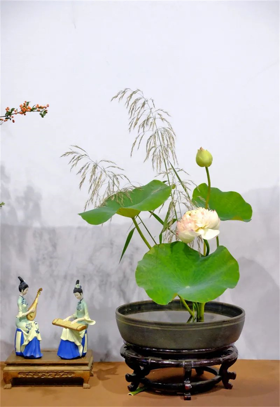 【采薇專欄】傳統(tǒng)插花要破圈兒?17個流派、名師的200個作品點亮南京“最美花展” 【采薇專欄】傳統(tǒng)插花要破圈兒?17個流派、名師的200個作品點亮南京“最美花展”